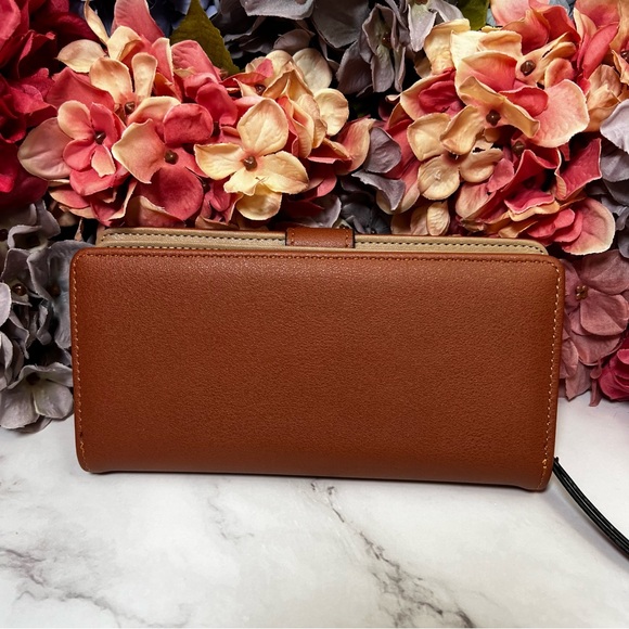 Cinnamon Brown and Gold Leaf Vegan Leather Clutch Wallet - Picture 13 of 16